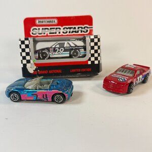 Matchbox Super Stars #29 Grand National Corvette Stingray & #17 Ford Thunderbird